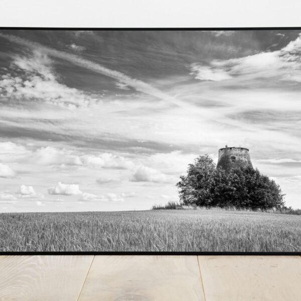 No Image Veski põllul